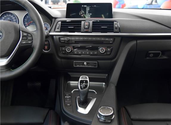 ALPINA B4 2016款 B4 BITURBO Coupe 中控类   中控台
