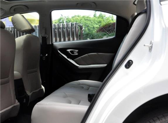 传祺GA3S PHEV 2017款 1.5L 尊享版 车厢座椅   后排空间