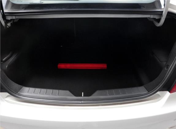 传祺GA3S PHEV 2017款 1.5L 尊享版 车厢座椅   后备厢