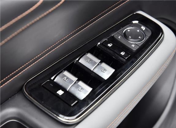 AION V 2020款 70 智享科技版 车厢座椅   门窗控制