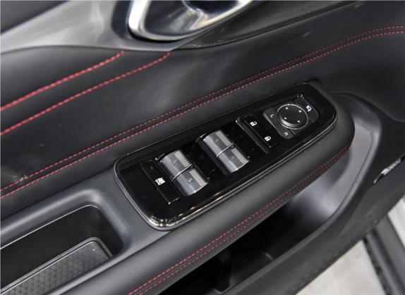 AION V 2020款 80 智享科技版 车厢座椅   门窗控制