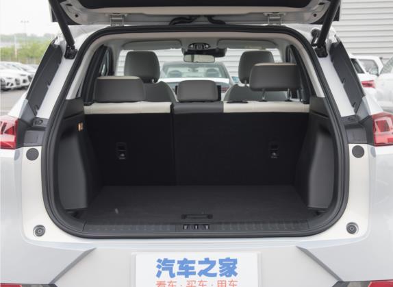 AION V 2022款 Plus 70 智领版 三元锂 车厢座椅   后备厢