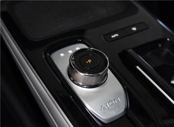 AION S Plus 2021款 80 科技版 中控类   挡把