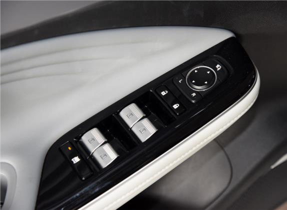 AION S Plus 2021款 80 科技版 车厢座椅   门窗控制