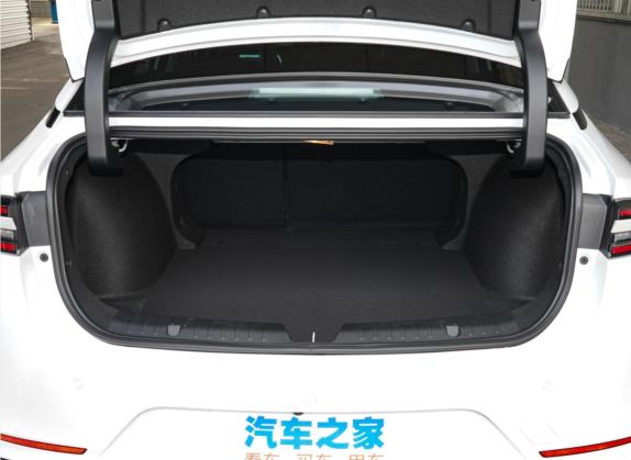 AION S Plus 2022款 70 智领版 车厢座椅   后备厢