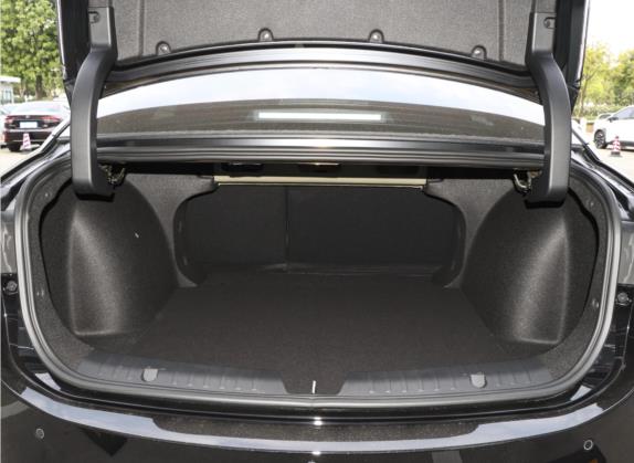 AION S Plus 2022款 80 科技版 车厢座椅   后备厢