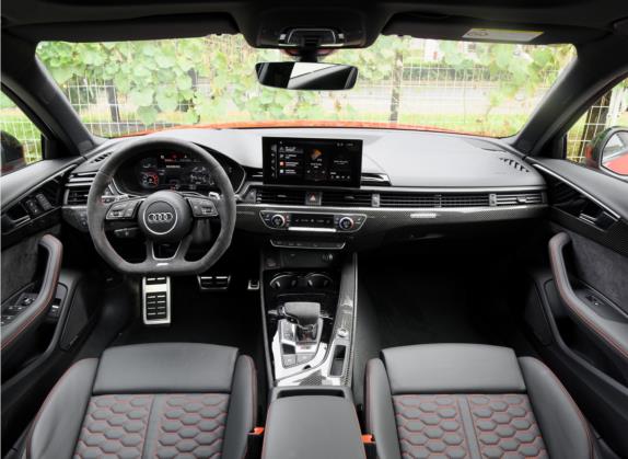 奥迪RS 4 2021款 RS4 Avant 暗金版 中控类   中控全图