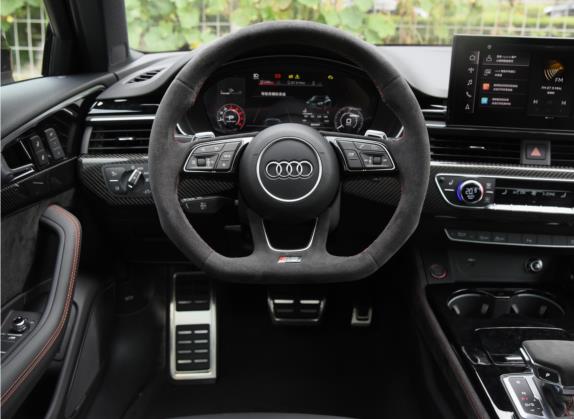 奥迪RS 4 2021款 RS4 Avant 暗金版 中控类   驾驶位