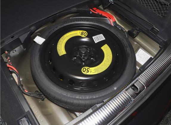 奥迪RS 4 2022款 RS4 Avant 黑曜版 其他细节类   备胎