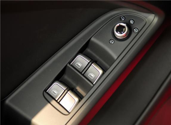奥迪RS 5 2013款 RS 5 Cabriolet 车厢座椅   门窗控制