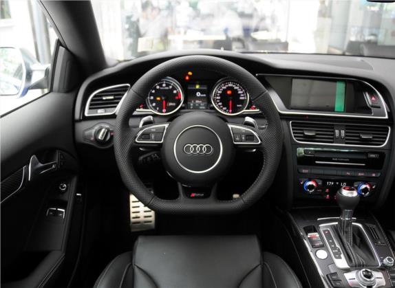 奥迪RS 5 2014款 RS 5 Coupe 特别版 中控类   驾驶位