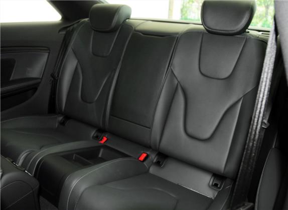 奥迪RS 5 2014款 RS 5 Coupe 特别版 车厢座椅   后排空间