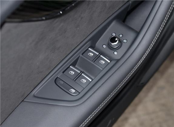 奥迪RS 5 2019款 RS 5 2.9T Sportback 车厢座椅   门窗控制