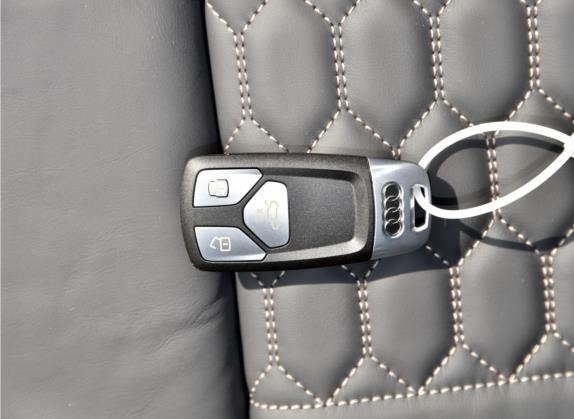 奥迪RS 5 2021款 RS 5 2.9T Coupe 暗金版 其他细节类   钥匙