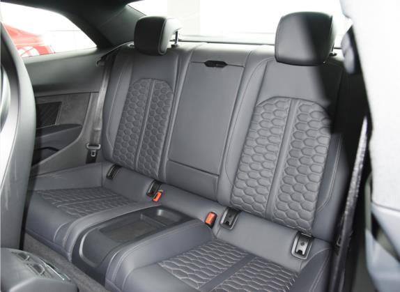 奥迪RS 5 2022款 RS 5 2.9T Coupe 暗金版 车厢座椅   后排空间