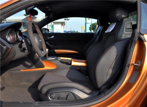 奥迪R8 2012款 5.2 FSI quattro 限量版 车厢座椅   前排空间
