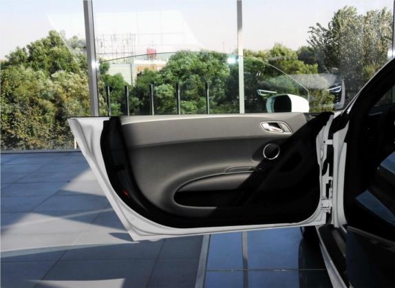 奥迪R8 2014款 5.2 FSI quattro 车厢座椅   前门板