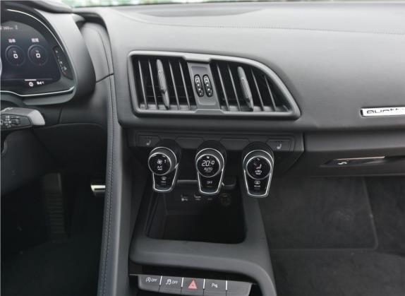 奥迪R8 2016款 V10 Coupe Performance 中控类   中控台