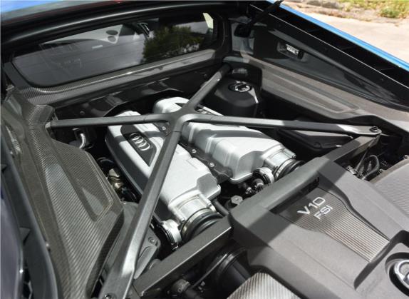 奥迪R8 2016款 V10 Coupe Performance 其他细节类   发动机舱