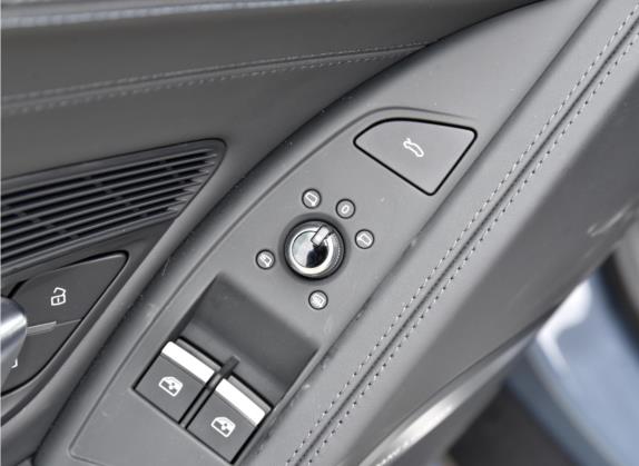 奥迪R8 2021款 V10 Coupe performance 车厢座椅   门窗控制