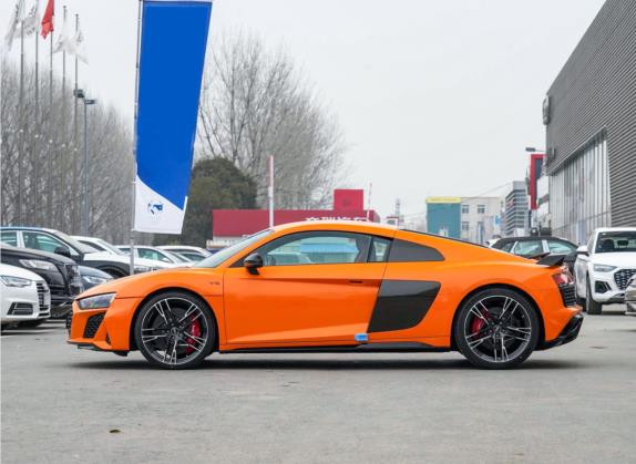 奥迪R8 2022款 V10 Coupe performance 外观   正侧