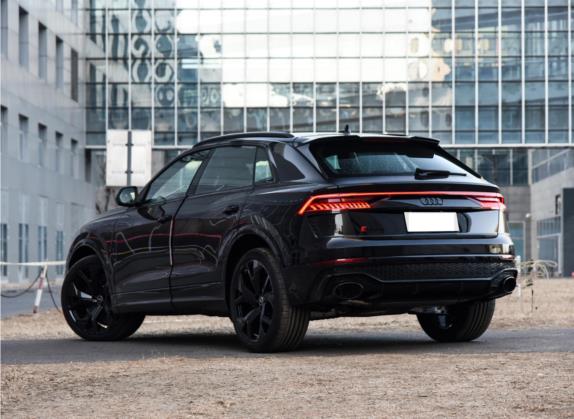 奥迪RS Q8 2021款 RS Q8 4.0T 尊享版 外观   斜后
