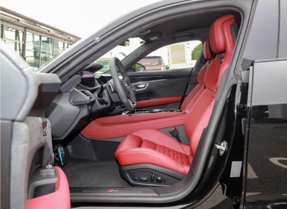 奥迪RS e-tron GT 2023款 基本型 车厢座椅   前排空间