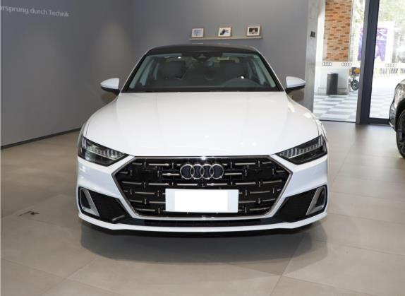 奥迪A7L 2022款 45 TFSI S-line 筑梦型流晶套装 外观   正前