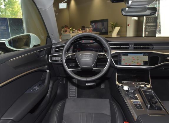 奥迪A7L 2022款 45 TFSI S-line 筑梦新生版 中控类   驾驶位