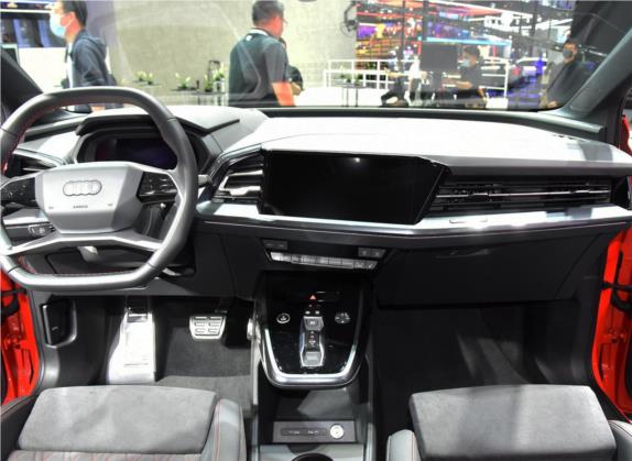 奥迪Q5 e-tron 2022款 50 e-tron quattro edition one 艺创典藏版 中控类   中控全图