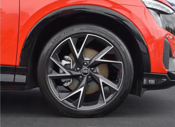 奥迪Q5 e-tron 2022款 50 e-tron quattro edition one 艺创典藏版 其他细节类   前轮