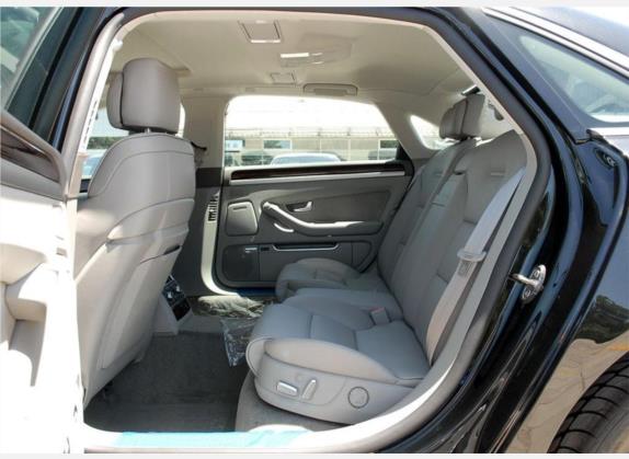 奥迪A8 2009款 A8L 3.0 FSI 豪华型 车厢座椅   后排空间