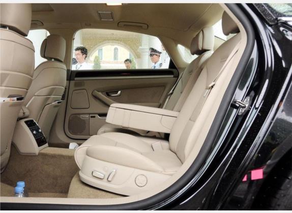 奥迪A8 2009款 A8L 3.0 FSI 尊贵型 车厢座椅   后排空间