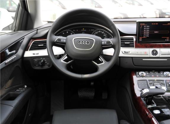 奥迪A8 2011款 A8L 3.0 TFSI quattro豪华型(213kW) 中控类   驾驶位