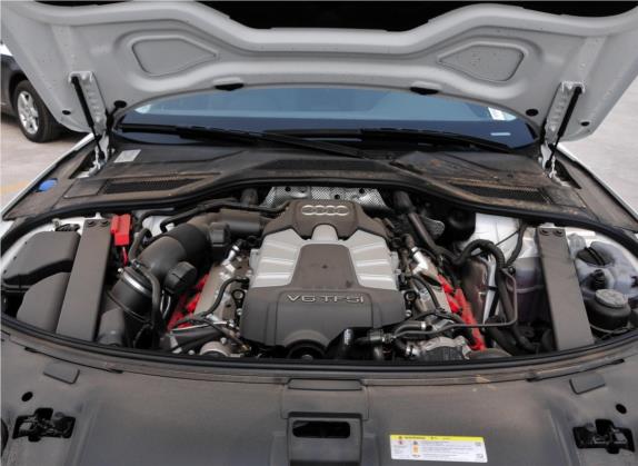 奥迪A8 2011款 A8L 3.0 TFSI quattro豪华型(213kW) 其他细节类   发动机舱