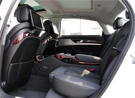 奥迪A8 2011款 A8L 3.0 TFSI quattro豪华型(213kW) 车厢座椅   后排空间