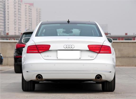 奥迪A8 2011款 A8L 3.0 TFSI quattro豪华型(213kW) 外观   正后