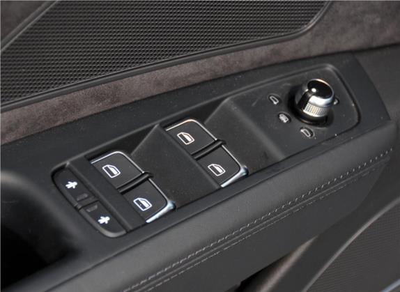 奥迪A8 2011款 A8L 3.0 TFSI quattro豪华型(213kW) 车厢座椅   门窗控制