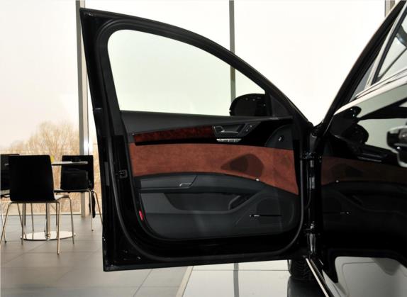 奥迪A8 2012款 A8L 45 TFSI quattro豪华型 车厢座椅   前门板