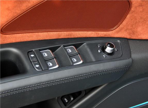 奥迪A8 2012款 A8L 50 TFSI quattro尊贵型 车厢座椅   门窗控制