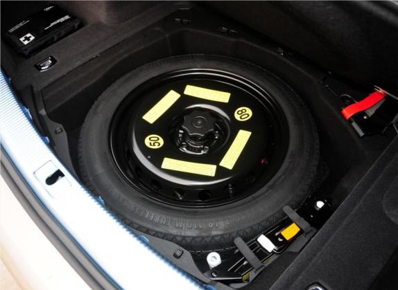 奥迪A8 2013款 A8L 30 FSI 舒适型 其他细节类   备胎