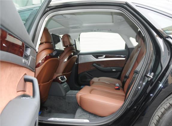 奥迪A8 2013款 A8L 55 TFSI quattro豪华型 车厢座椅   后排空间