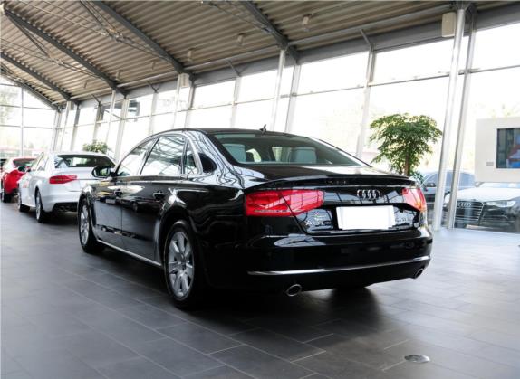 奥迪A8 2013款 A8L 45 TFSI quattro舒适型 外观   斜后