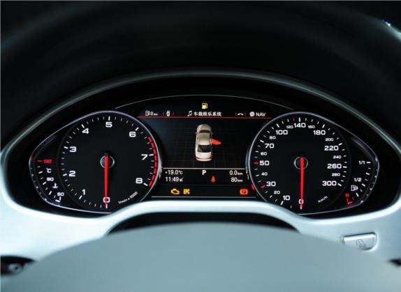 奥迪A8 2013款 A8L 45 TFSI quattro舒适型 中控类   仪表盘