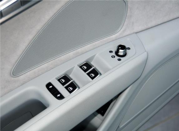 奥迪A8 2013款 A8L 45 TFSI quattro舒适型 车厢座椅   门窗控制