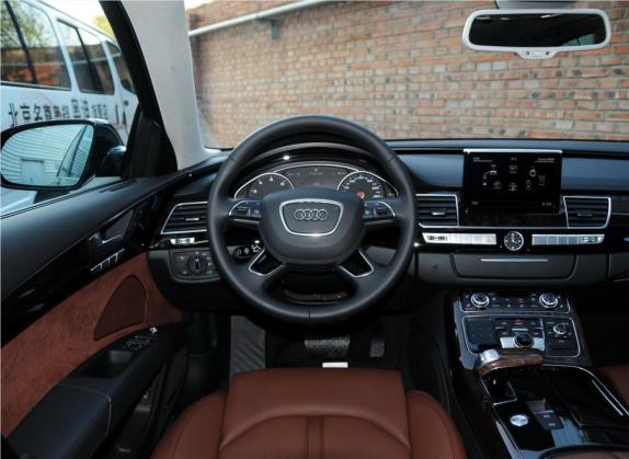 奥迪A8 2013款 A8L 45 TFSI quattro豪华型 中控类   驾驶位