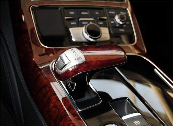 奥迪A8 2013款 A8L 6.3 FSI W12 quattro旗舰型 中控类   挡把