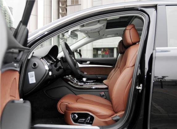 奥迪A8 2014款 A8L 30 FSI 舒适型 车厢座椅   前排空间