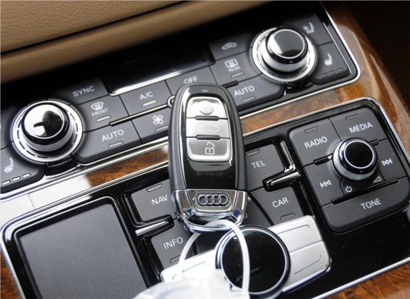 奥迪A8 2014款 A8L 45 TFSI quattro专享型 其他细节类   钥匙