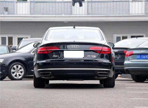 奥迪A8 2014款 A8L 45 TFSI quattro专享型 外观   正后